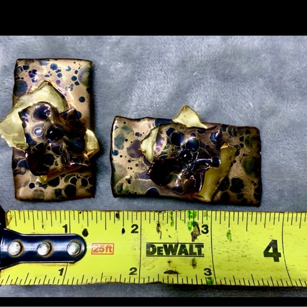 Vintage Amy Lacombe 1988 Wearable Art Statement Signed Clip On Earrings - Picture 5 of 5